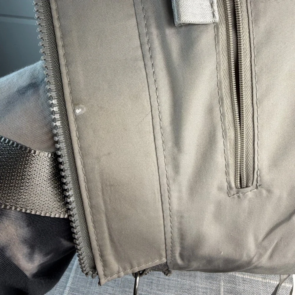 Baggallini Carryall Daily Tote Gray Travel‎ Bag